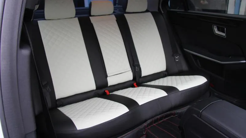 АВТОЧЕХОЛ ДЛЯ MERCEDES-BENZ W212 (2009+)