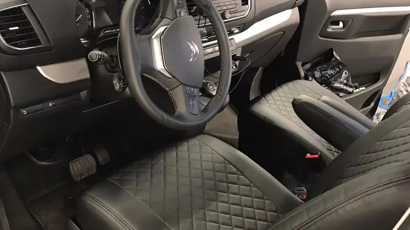 АВТОЧЕХОЛ ДЛЯ PEUGEOT TRAVELLER I 8 МЕСТ (2016+)