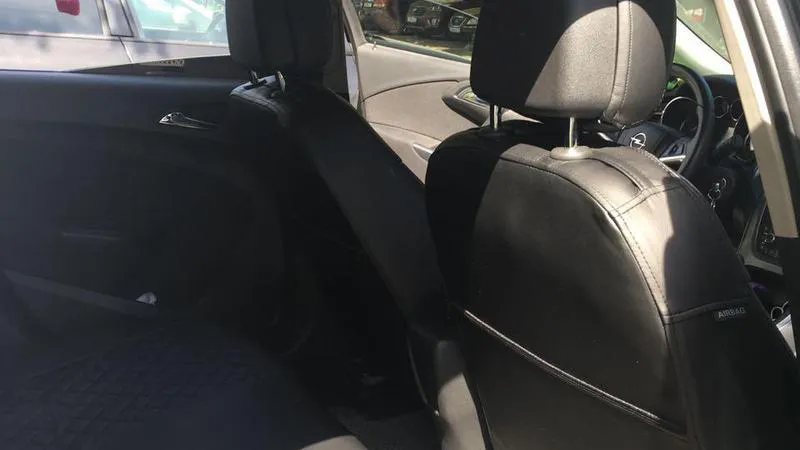 АВТОЧЕХОЛ ДЛЯ OPEL ASTRA J УНИВЕРСАЛ (2010+)