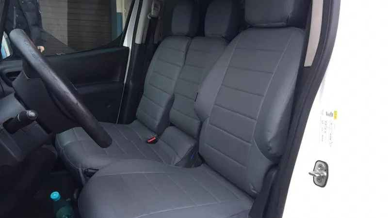 Авточехол для Peugeot Partner /Tepee/3 места (2008+)