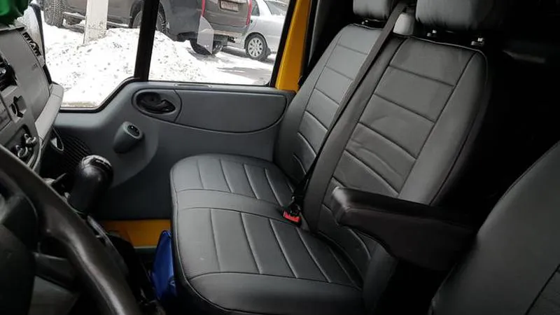 АВТОЧЕХОЛ ДЛЯ FORD TRANSIT 3 МЕСТА (2006+)