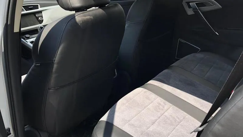 Авточехол для Geely Atlas