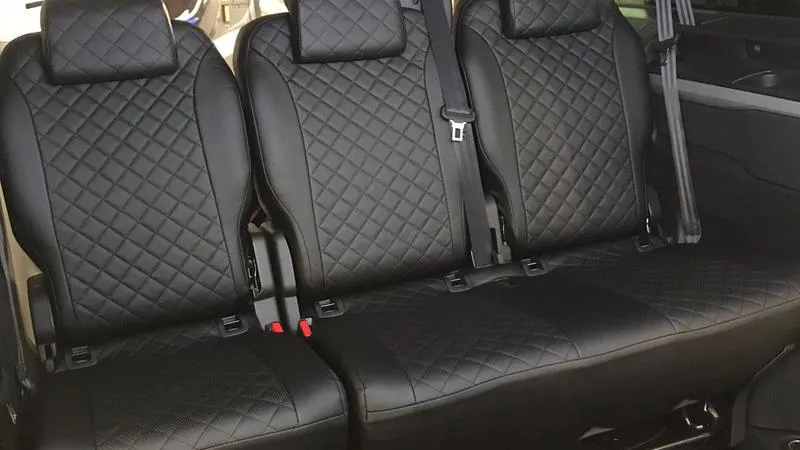 АВТОЧЕХОЛ ДЛЯ PEUGEOT TRAVELLER I 8 МЕСТ (2016+)