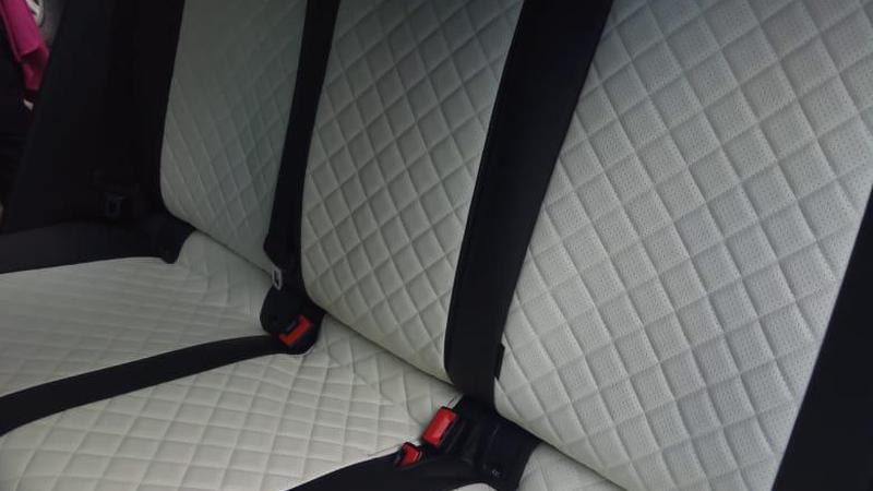 Авточехлы на задние сиденья для Audi Q3 - 01