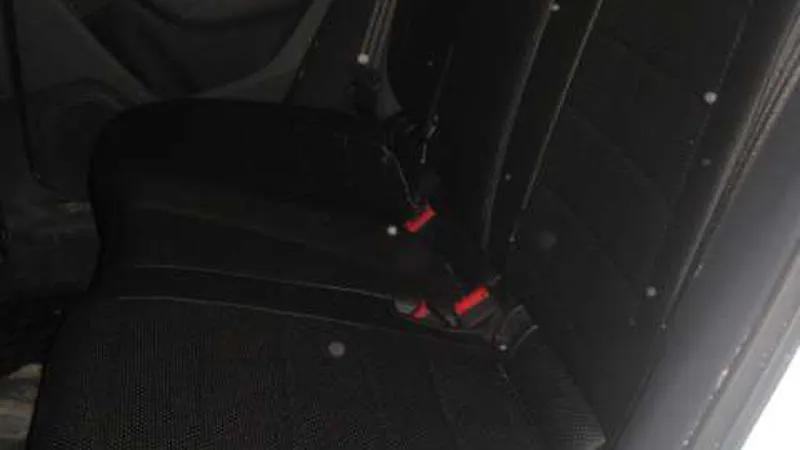 Авточехлы для Audi Q3 черный на задние сиденья