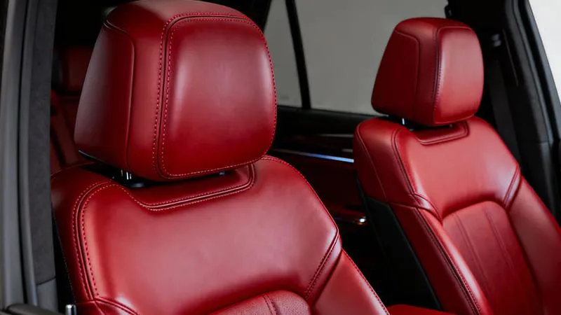 Почему скользят чехлы на сиденьях и как это исправить: полное руководство