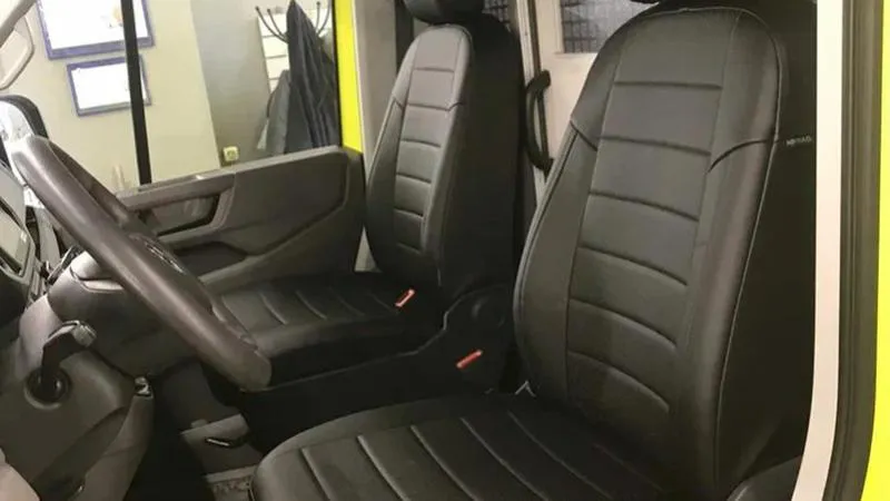 Авточехол для Volkswagen Crafter II 2 места (2016+)