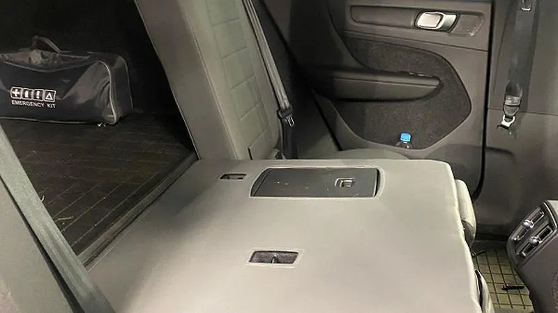 Авточехол для Volvo XC40 I (2017+)