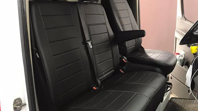 АВТОЧЕХОЛ ДЛЯ VOLKSWAGEN CRAFTER (2006+)