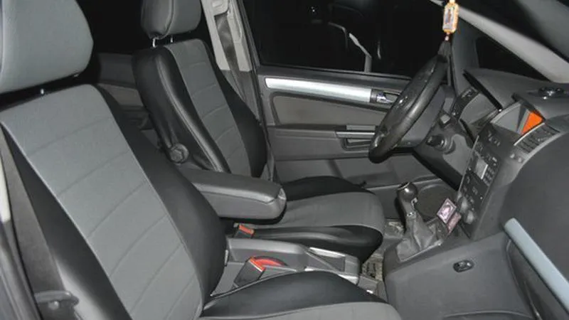 АВТОЧЕХОЛ ДЛЯ OPEL ZAFIRA B 5МЕСТ (2005+)