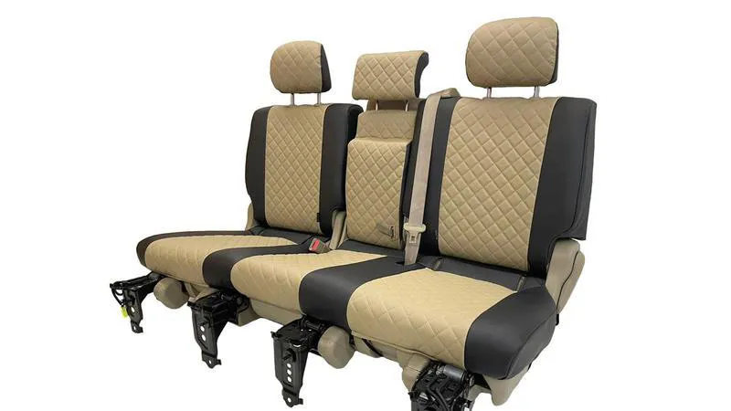 Авточехлы для Toyota Land Cruiser 200 (2007-2015)